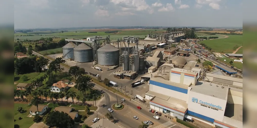 A Castrolanda Cooperativa Agroindustrial foi fundada por imigrantes holandeses em 1951, no município de Castro