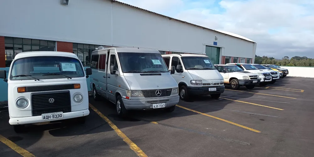 Governo do Paraná realiza novo leilão de veículos com lances a partir de R$ 1,4 mil