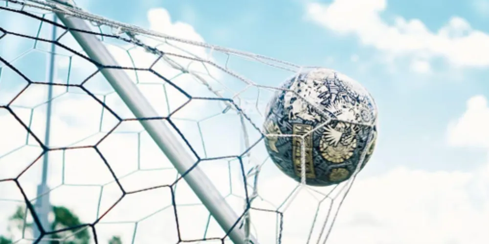 Léo Ortiz brilha como zagueiro mais decisivo da década; veja história do jogador