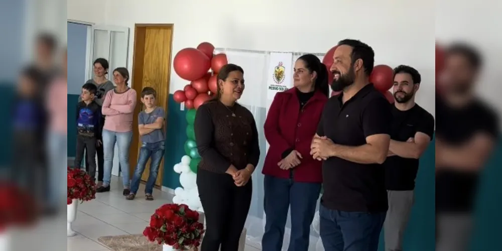 O prefeito Henrique Carneiro participou da cerimônia de inauguração
