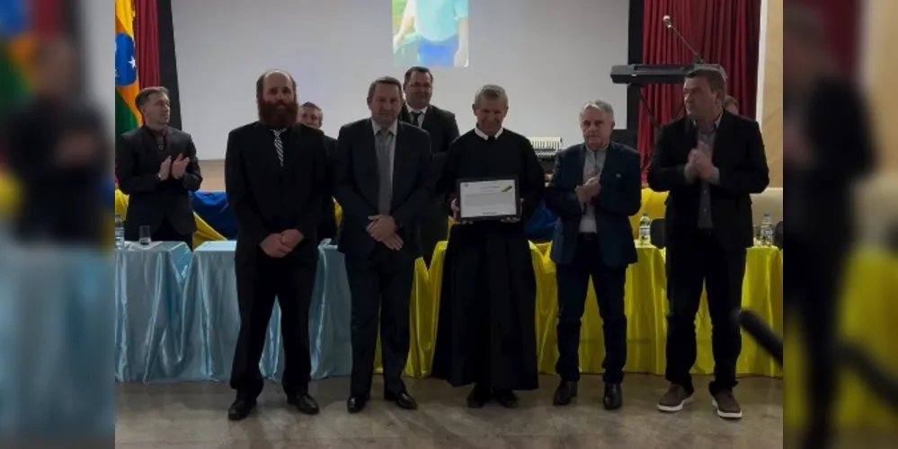 Adelmo Klosowski esteve na cerimônia de abertura da 14ª Semana Ucraniana
