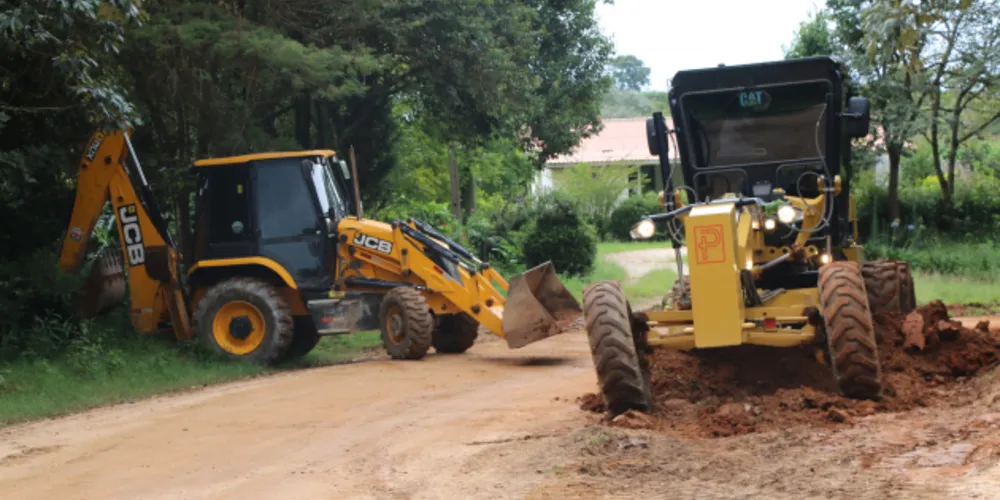 No local, estarão algumas das máquinas contratadas pelo município para começar as obras