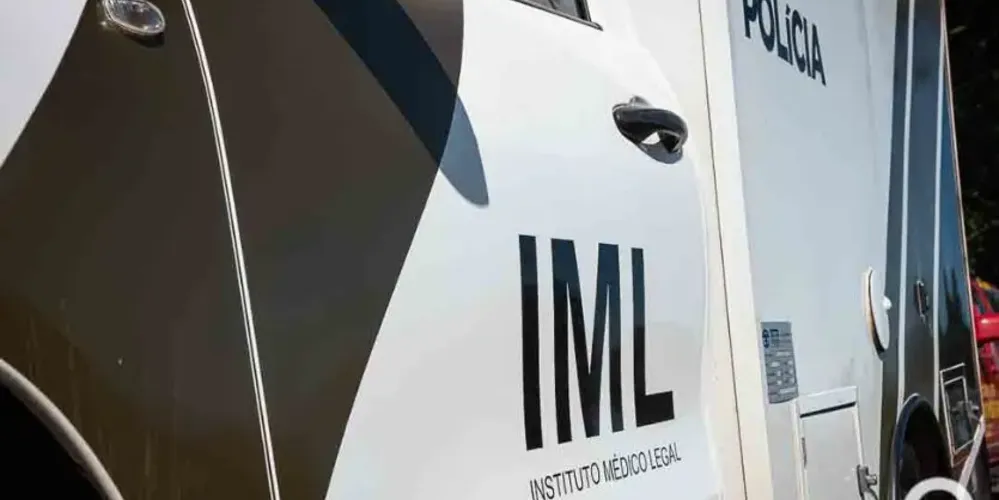 O crime aconteceu por volta das 3h20 deste sábado (19)