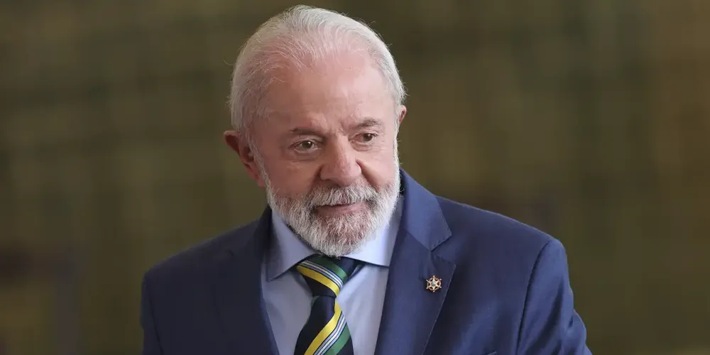 No vídeo, Lula afirma ainda “que não adianta o presidente Trump taxar” a uva brasileira