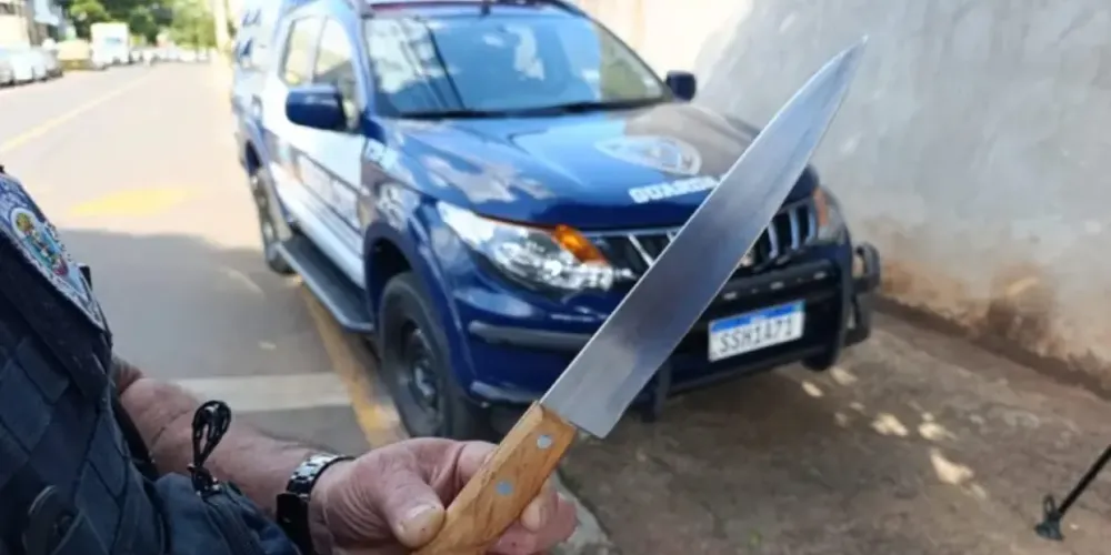 Mulher torturada pelo companheiro pede ajuda em mercado no PR: ‘Dias de terror’