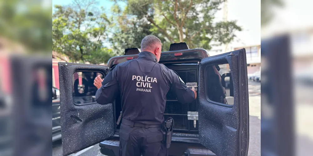 Os policias localizaram o homem em Castro na casa de sua avó