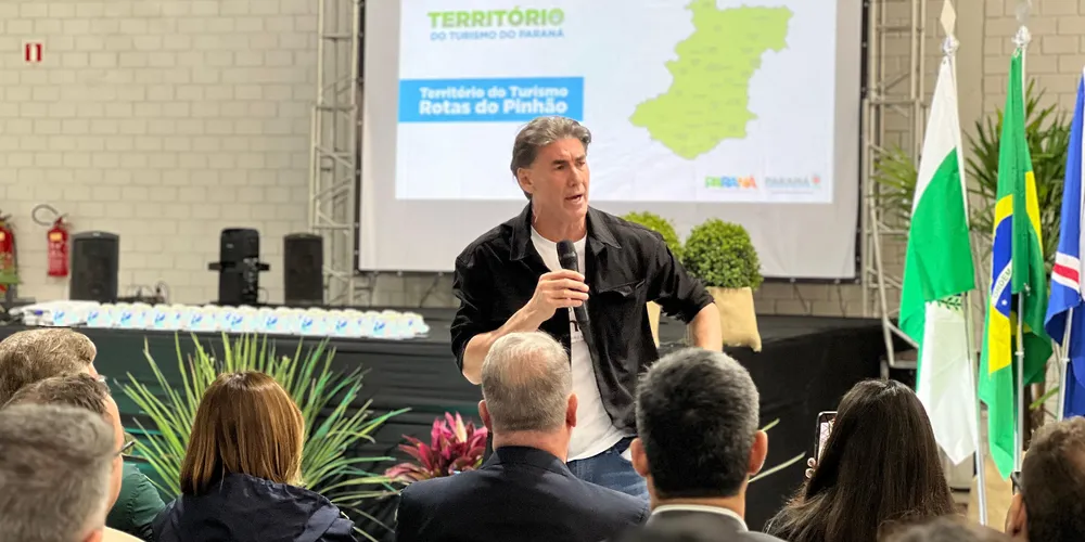 O secretário de Estado do Turismo, Leonaldo Paranhos, oficializou o território