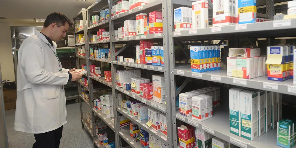 Paraná isenta de ICMS seis novos medicamentos contra o câncer