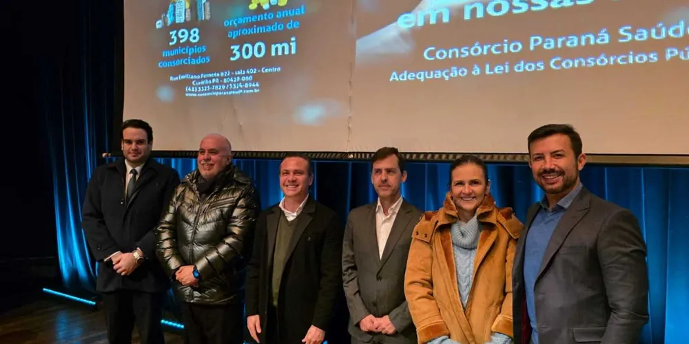 A participação da prefeita Rita Araújo reforça o compromisso dos gestores locais com a saúde pública