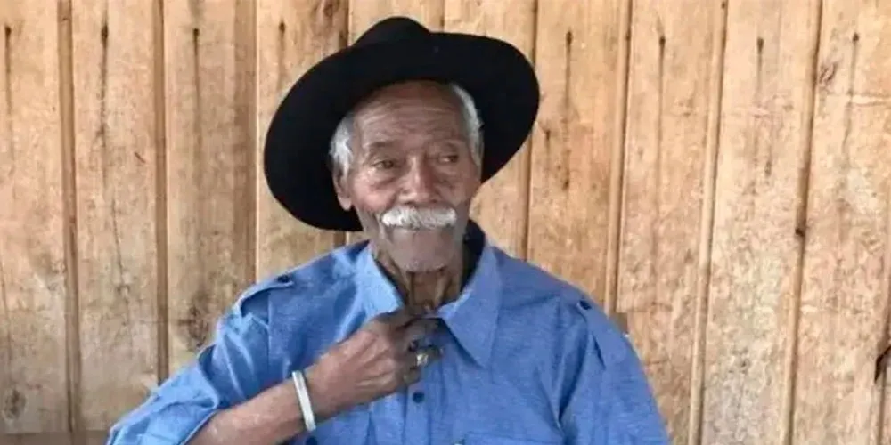 Nascido em 1902, em Mangueirinha, seu Sebastião é um ícone de Coronel Vivida