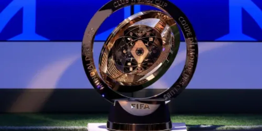 Troféu oficial do Mundial de Clubes