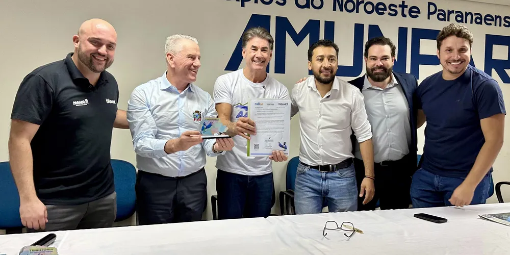 Dois novos territórios turísticos, o Encanto do Ipê e o Águas do Arenito Caiuá, foram lançados pelo Governo