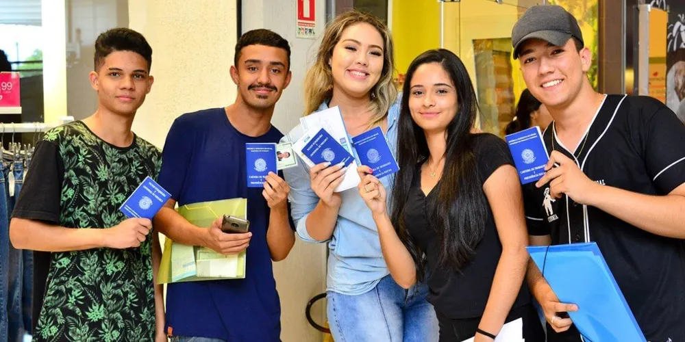 CIEE de Ponta Grossa abre vaga para jovem aprendiz na área industrial.