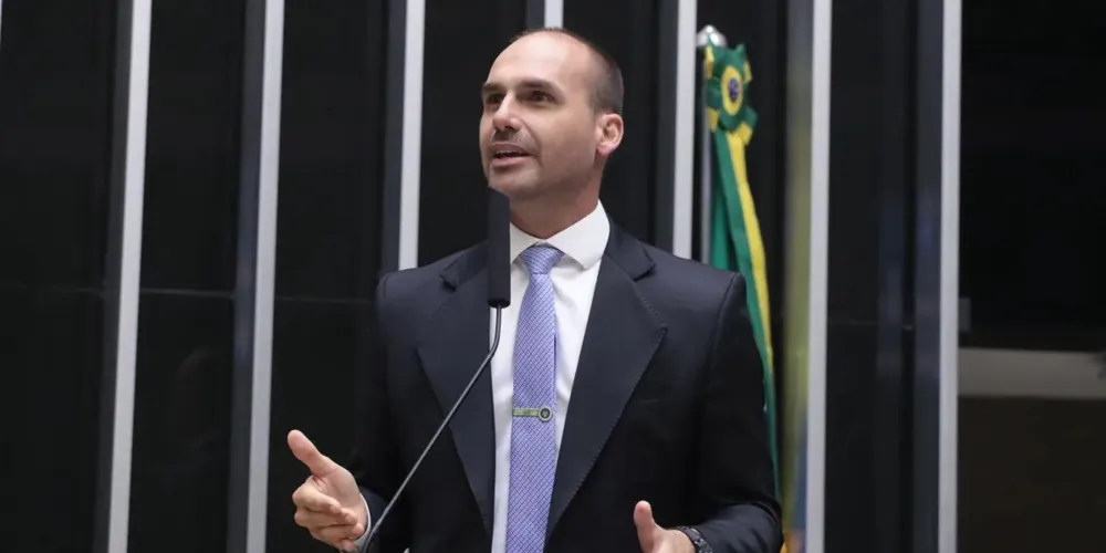 Eduardo Bolsonaro se encontra nos EUA