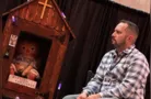 Investigador paranormal morre durante turnê com a boneca Anabelle
