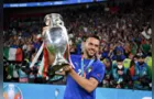 São Paulo acerta com zagueiro de 34 anos campeão da Eurocopa; veja