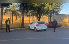 Aluna chega dirigindo para prova do Detran e leva multa de R$ 880,40