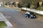 Câmera flagra homem riscando carro na Vila Estrela em PG; veja vídeo