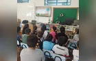 Aula do Vamos Ler e Tetra Pak é base para amplo trabalho ambiental em Castro