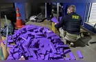 Veículo de Ponta Grossa com mais de 300 quilos de maconha foge da PRF na BR-277