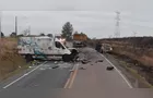 Grave acidente entre van e caminhão mobiliza Bombeiros na PR-151 em PG