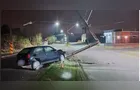 Homem atinge mulher e filha com facão, colide carro e foge em Irati