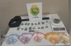 Operação em Castro resulta na apreensão de drogas; um homem foi detido