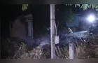 Casa pega fogo e deixa idosa ferida em  PG; residência era de madeira