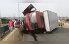 Urgente: acidente no Viaduto da Santa Paula deixa um homem ferido em PG