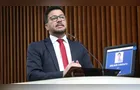 Aliado de Gleisi Hoffmann vence presidência do PT no Paraná