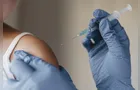 Sem novos repasses de vacina, PG concentra vacinação em dois postos da cidade