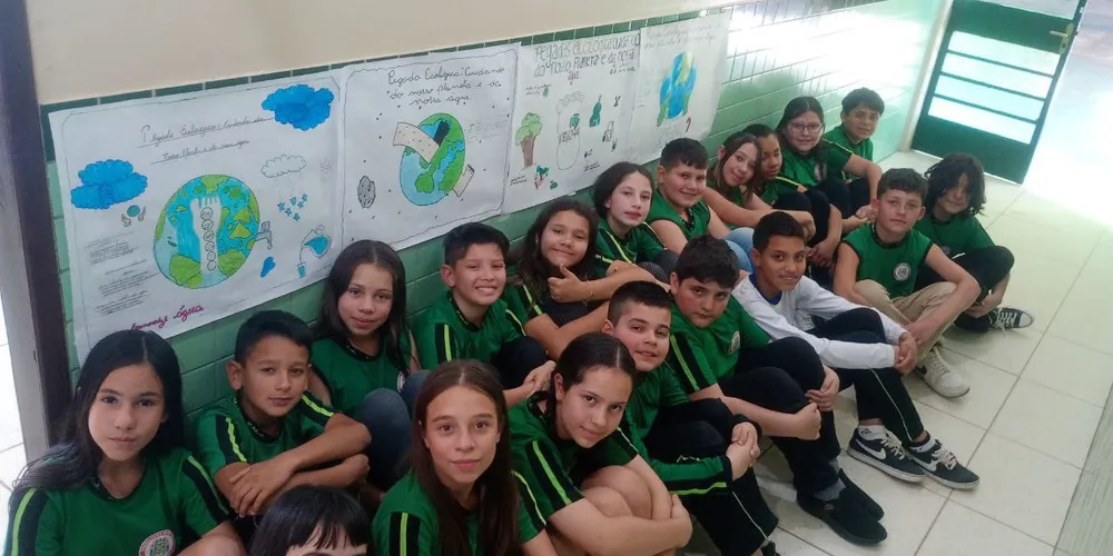 Estudantes puderam conscientizar colegas com produções ambientais