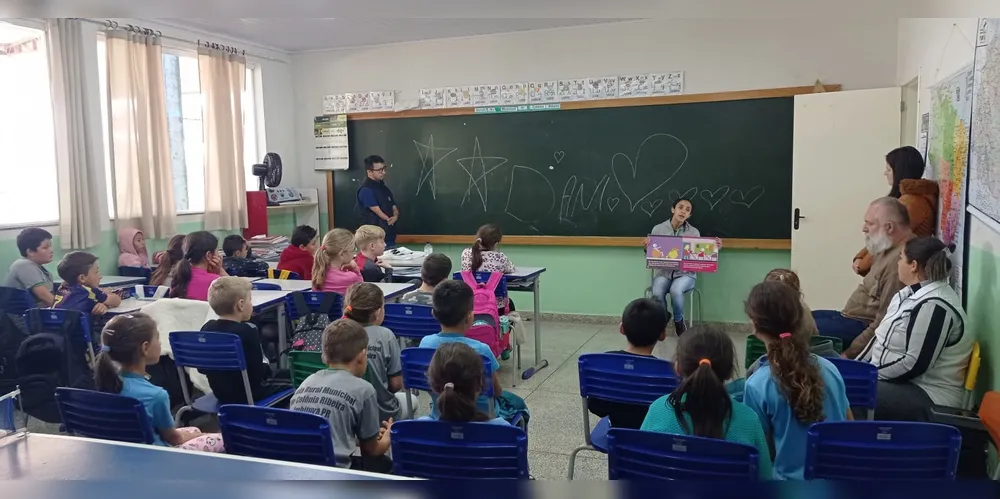 Encontro ocorreu por meio do Departamento de Educação Especial do Município