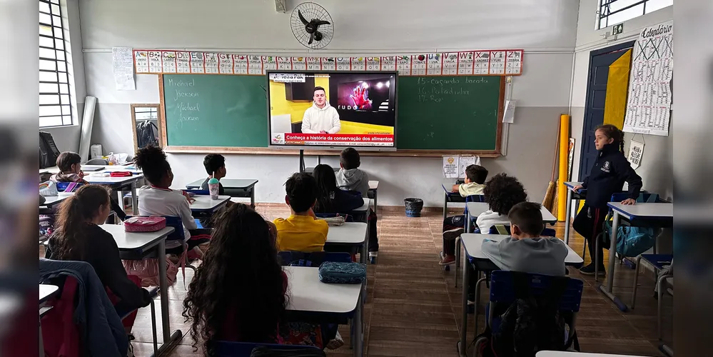 Estudantes puderam unir conhecimento à criatividade em sala de aula