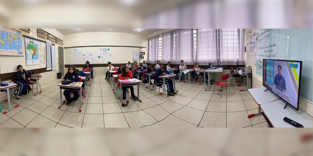 Projeto e entidade levaram importantes conteúdos audiovisuais à turma