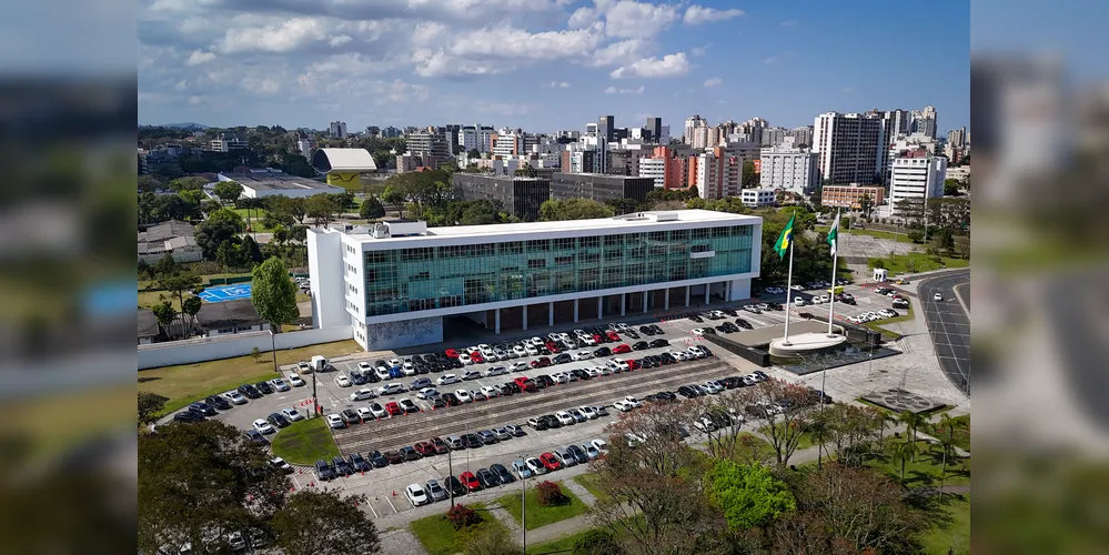 Imagem do Palácio Iguaçu, sede do Governo Estadual

Foto: Geraldo Bubniak/AEN