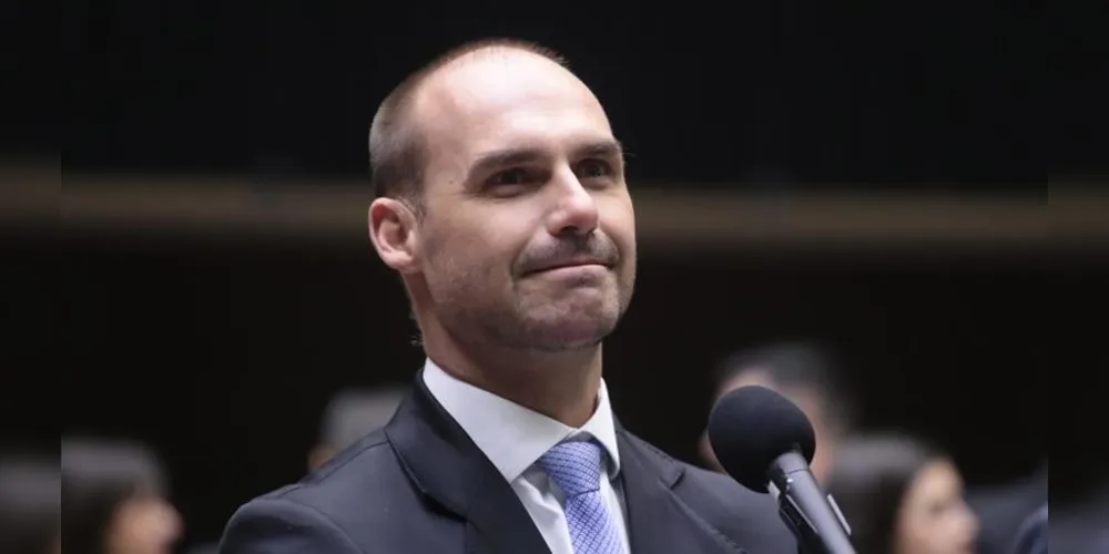 Gonet não descarta possibilidade de futura prisão preventiva de Eduardo Bolsonaro