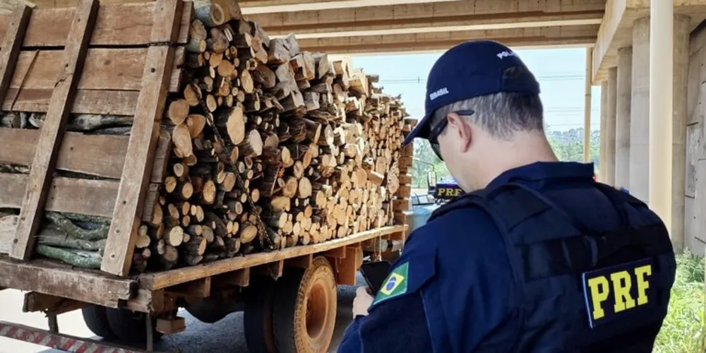 PRF estava realizando uma fiscalização para a segurança viária