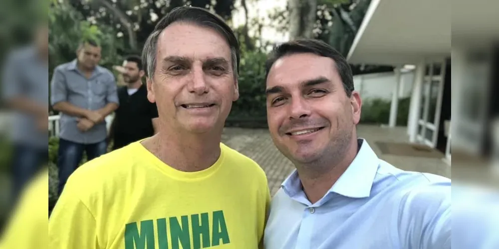 Flávio saiu em apoio ao pai após condenação de Bolsonaro