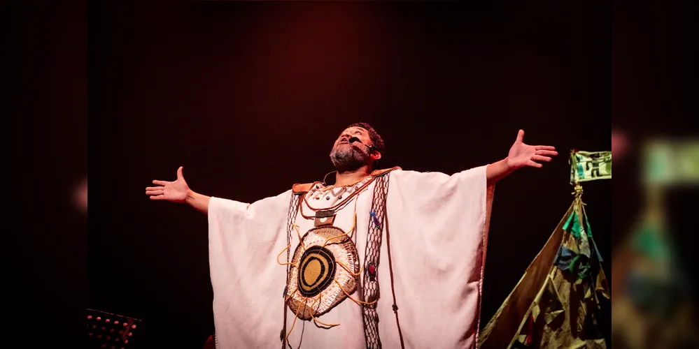 Após emocionar o público em três apresentações, que ocorreram em julho em Ponta Grossa, Maringá e Cascavel, o show retorna à cidade para uma despedida simbólica