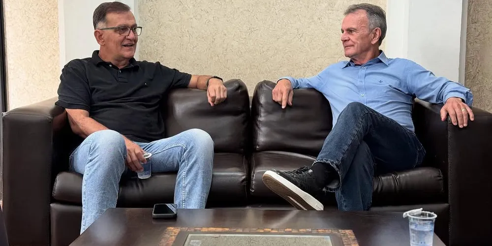 Rildo Leonardi e Toninho Wandscheer estiveram reunidos no gabinete da Prefeitura Municipal de Tibagi