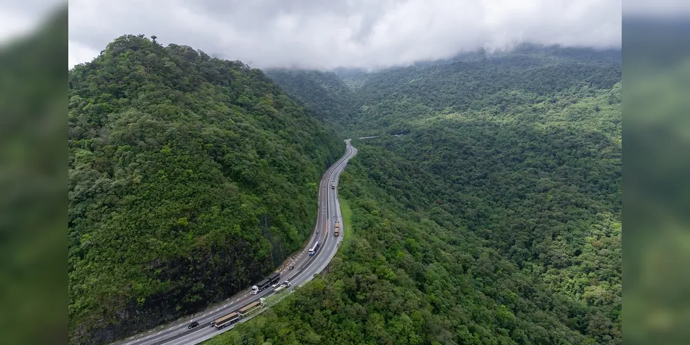 O maior movimento deve se concentrar na manhã de sábado, com pico entre 7h e 12h em direção às praias paranaenses