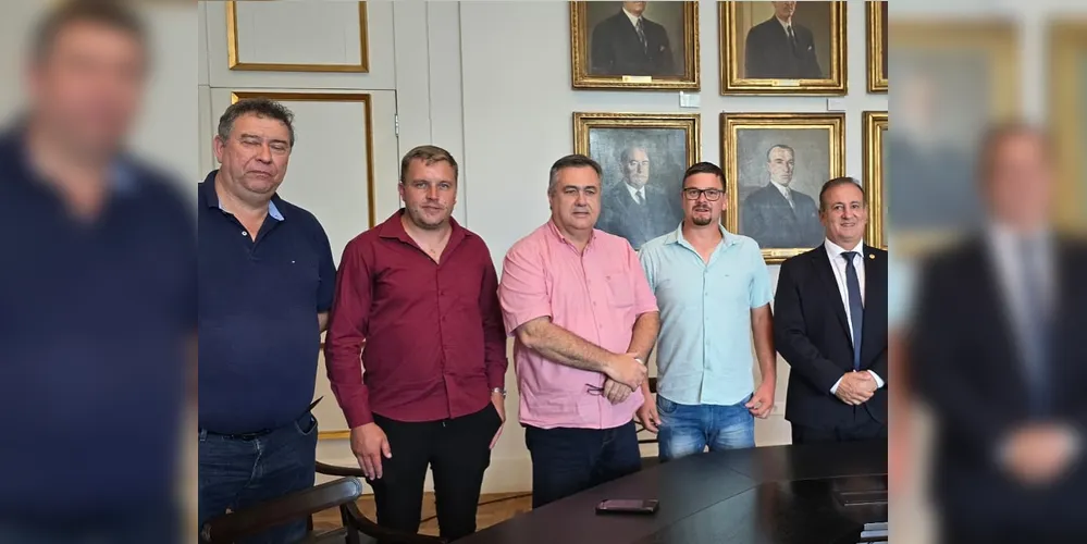 Vereadores de Teixeira Soares se reuniram com Moacyr Fadel e Beto Preto