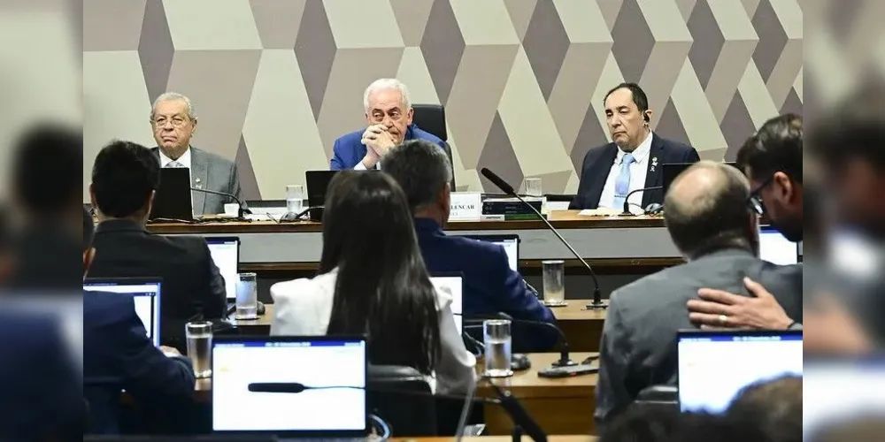 CCJ do Senado durante votação