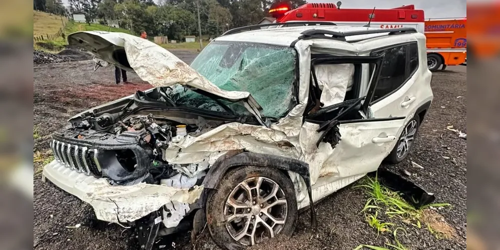 Jeep Renegade ficou completamente destruído
