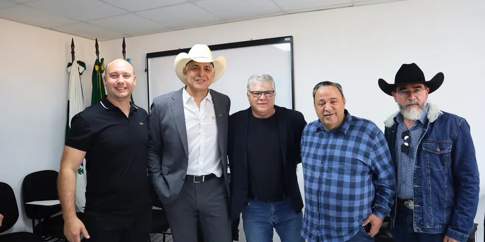 Diego Zanetti, Marco Brasil, Altamir Sanson, Hussein Bakri e José Ailton Vasco estiveram reunidos