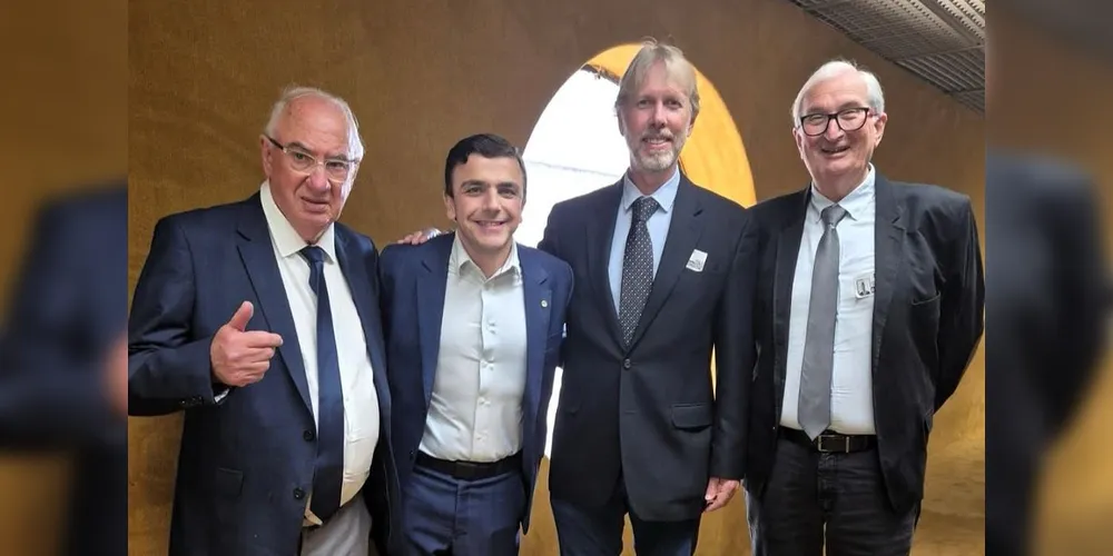 Reinaldo Cardoso, Aliel Machado e demais lideranças municipais estiveram reunidos
