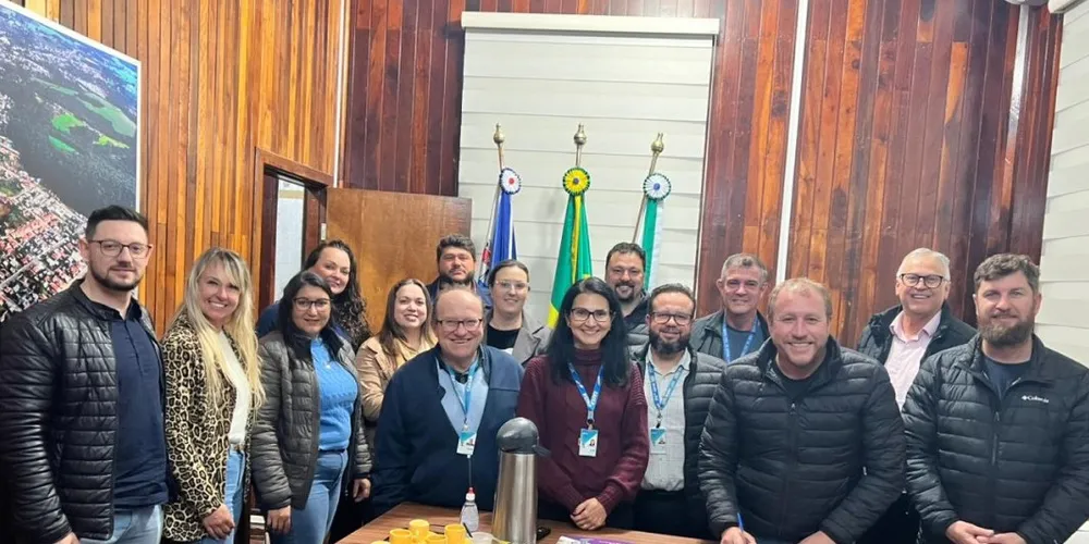 O contrato foi assinado nessa quinta-feira (09), em reunião entre representantes da Caixa e o prefeito Laercio Cipriano (PP)