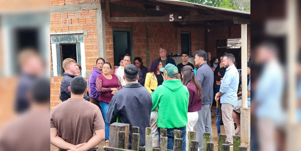 Representantes percorreram a área, conversaram com os moradores e coletaram informações