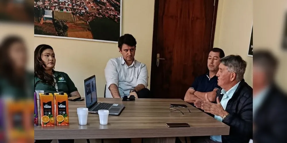 O prefeito Zelio Bittencourt participou do encontro